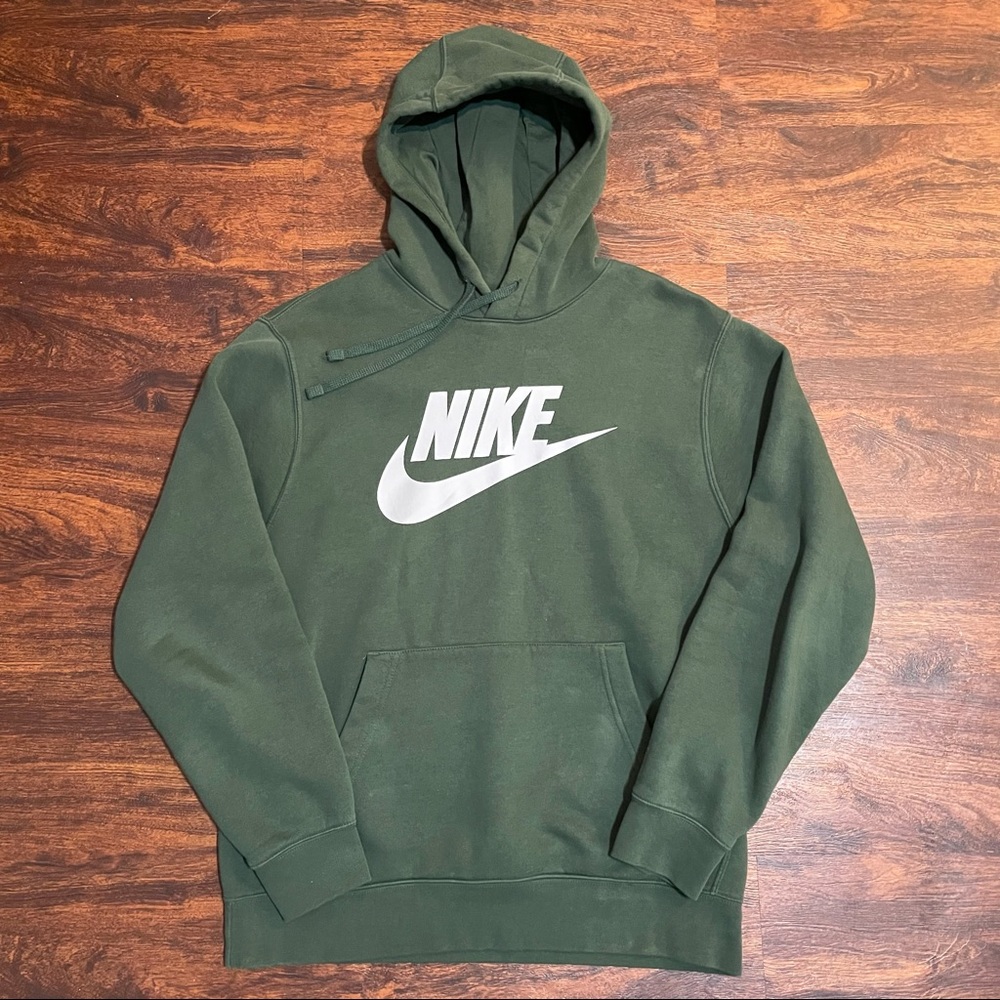 Green Nike Hoodie - Men’s Medium